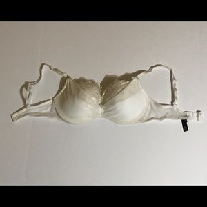 Victoria Secret 34DD white bra